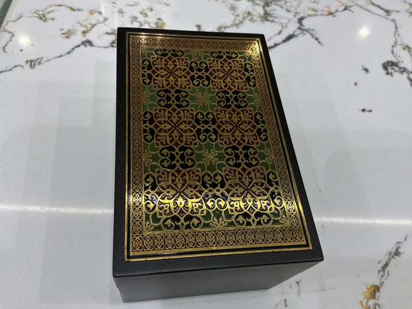 BOX